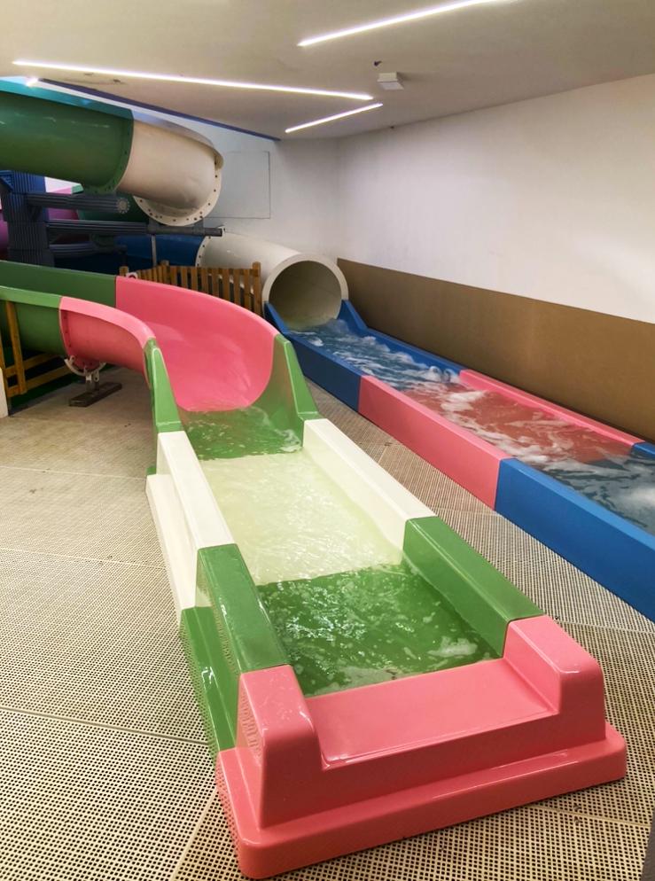 foto scivoli 1 area piscine