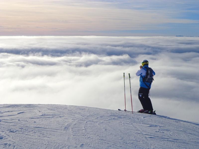 sciare_al_passo_del_tonale_in_primavera