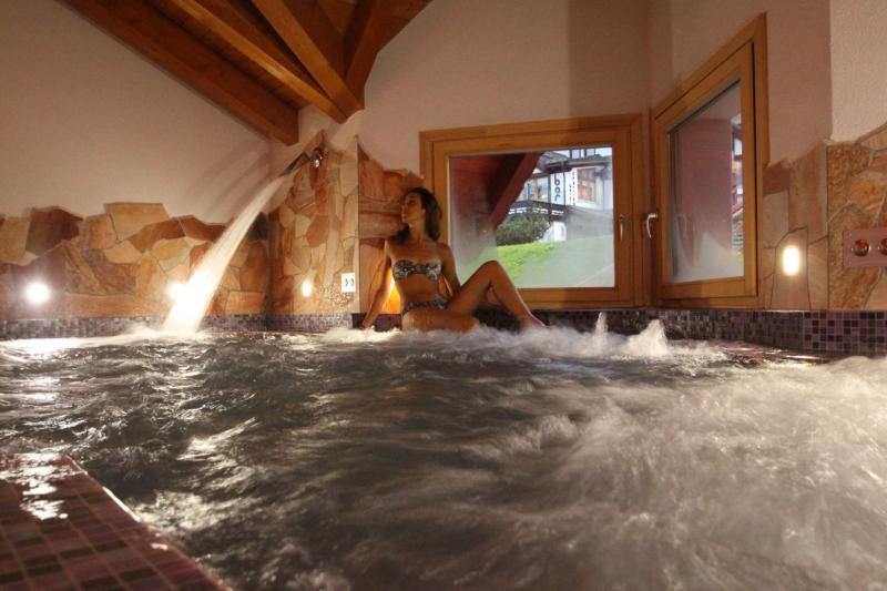 SPA Hotel benessere in Val di Sole, hotel con piscina a Passo del Tonale